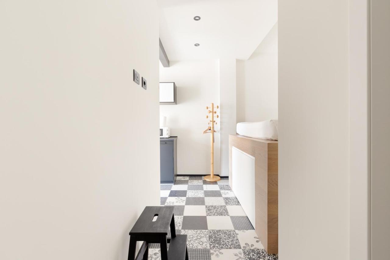 Milano Renovated Studio Apts Eksteriør bilde